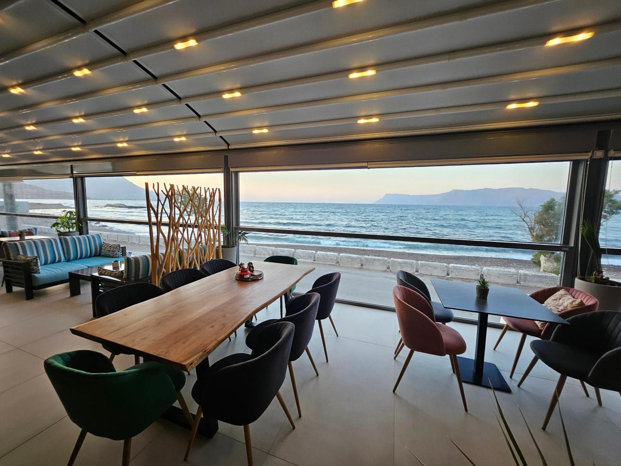 Christina Beach Hotel Kissamos Bagian luar foto